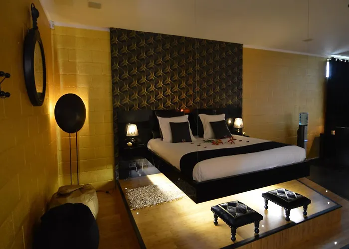 Vakantiehuis In With Sauna