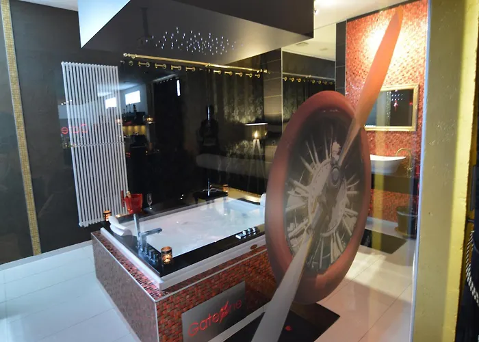 Vakantiehuis In With Sauna *